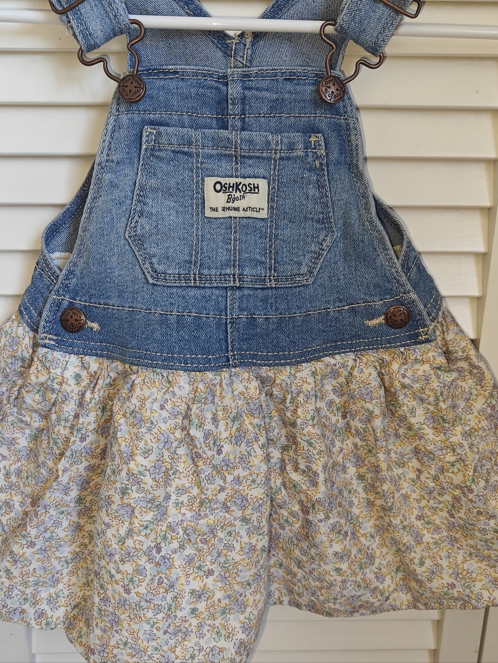 OshKosh B'gosh Baby Toddler Girls' Floral Denim Jumper Dress 18M - Picture 2 of 5